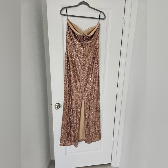 Strapless sequin bronze/rose gold special event gown - Picture 3 of 3